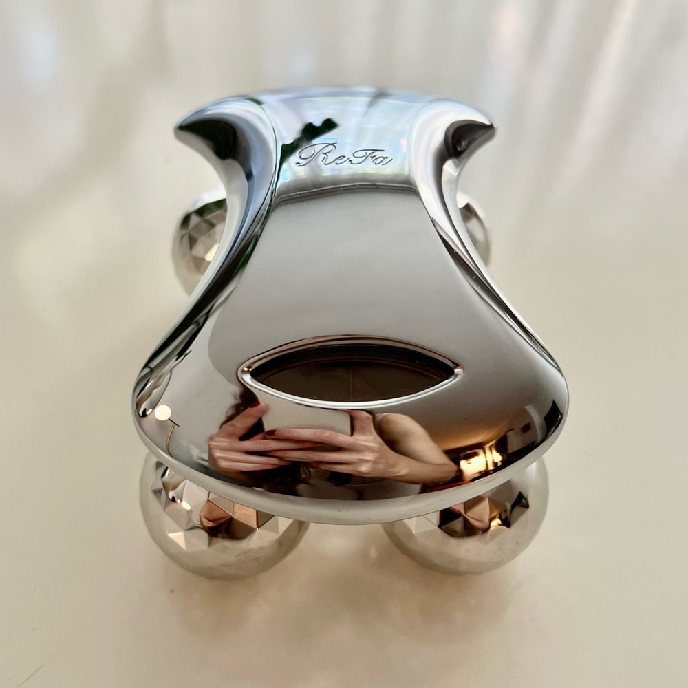 ReFa Body Roller